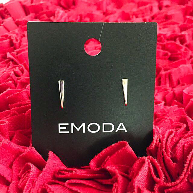 EMODA(エモダ)のEMODA 🔽 ピアス レディースのアクセサリー(ピアス)の商品写真