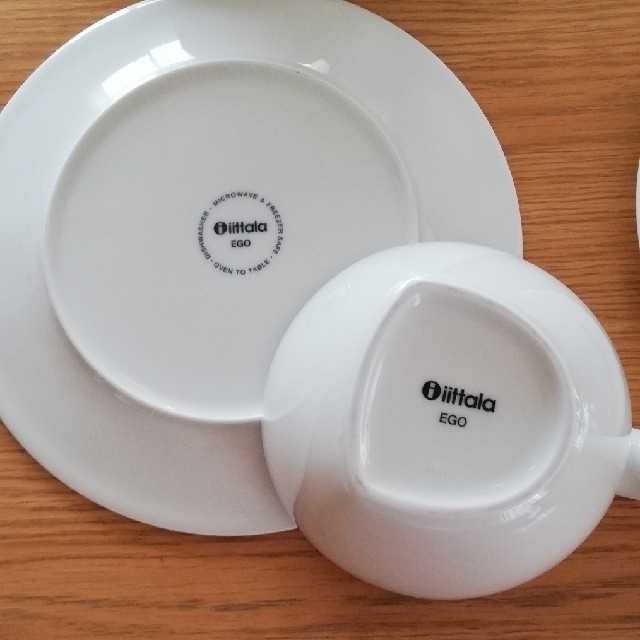 iittala(イッタラ)の【廃盤】iittala　Ego　ブレックファースト4客セット インテリア/住まい/日用品のキッチン/食器(食器)の商品写真