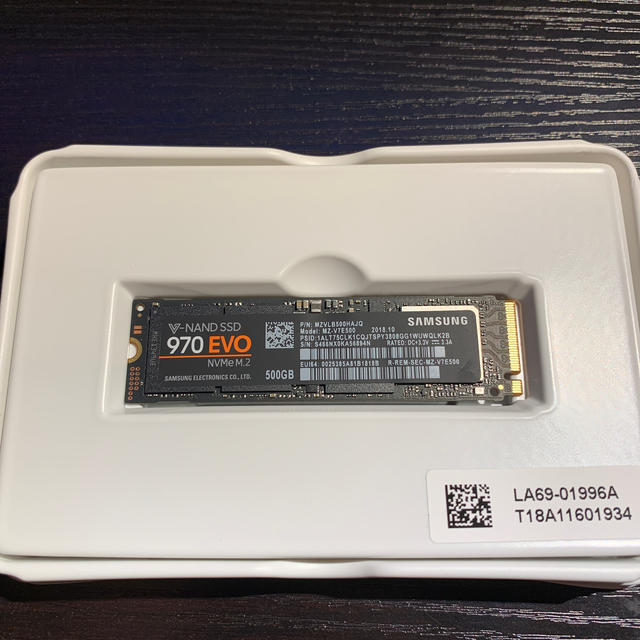 開封未使用品】SAMSUNG SSD MZ-V7E500B/R6S - PCパーツ