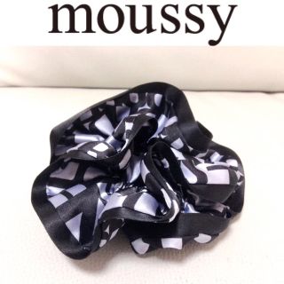 マウジー(moussy)の【新品】マウジー♡シュシュ(ヘアゴム/シュシュ)