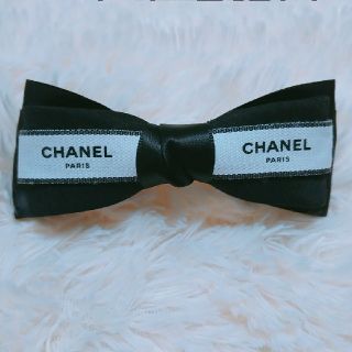 シャネル(CHANEL)の♡♡リボンバレッタ白♡♡(バレッタ/ヘアクリップ)