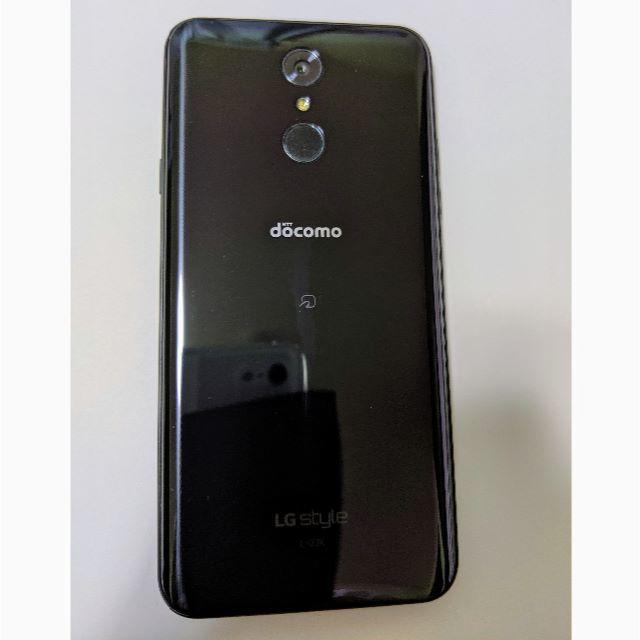 LG Electronics(エルジーエレクトロニクス)のdocomo LG style L-03K　Black スマホ/家電/カメラのスマートフォン/携帯電話(スマートフォン本体)の商品写真