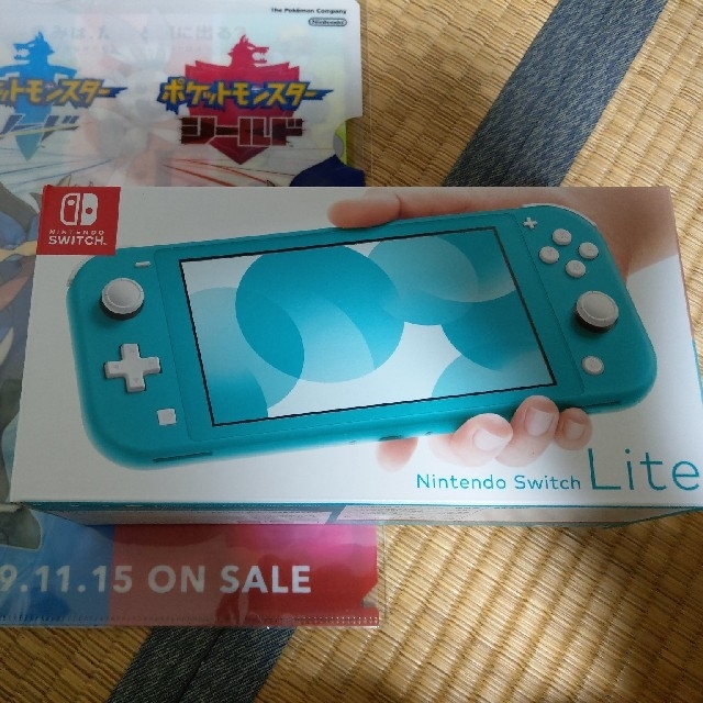 任天堂 Switch lite ターコイズ