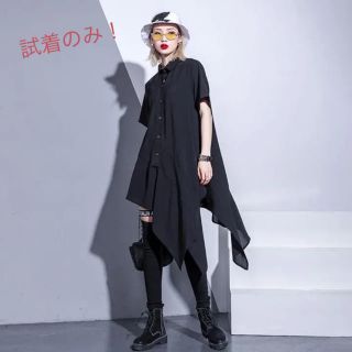 ザラ(ZARA)のシャツワンピ　アシンメトリー　シフォン　モード系 上品 モノトーン アシメ(ひざ丈ワンピース)