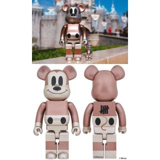 アンディフィーテッド(UNDEFEATED)の100 400 1000 undefeated be@rbrick ミッキー(その他)