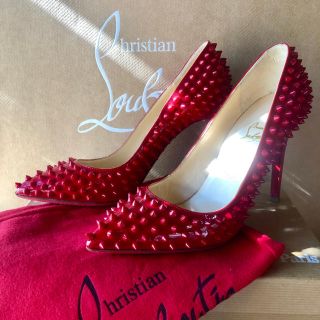 クリスチャンルブタン(Christian Louboutin)のクリスチャンルブタン  スパイク パンプス オールレッド(ハイヒール/パンプス)