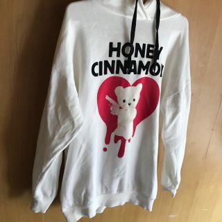 ハニーシナモン(Honey Cinnamon)のhoney   cinnamonくま パーカー ホワイト (パーカー)