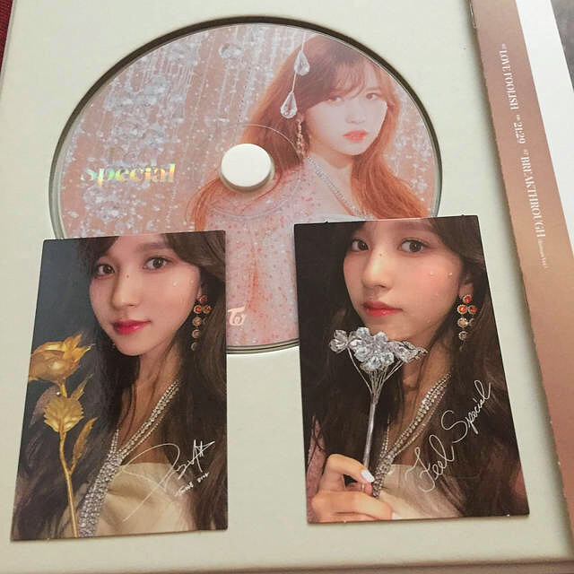 TWICE ミニアルバム Feel Special CD ミナ セット 翌日発送 エンタメ/ホビーのCD(K-POP/アジア)の商品写真