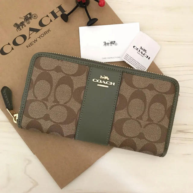 COACH - 新品 COACH コーチ 長財布 グリーン カーキの通販 by NON's