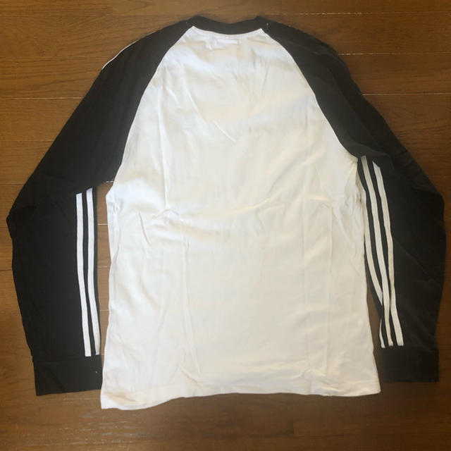 adidas(アディダス)のadidas アディダスオリジナル ロンT レディースのトップス(Tシャツ(長袖/七分))の商品写真