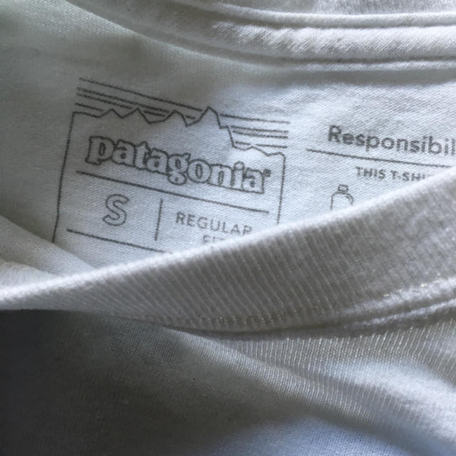 patagonia(パタゴニア)のpatagonia パタゴニア P-6ロゴレスポンシビリティー ロンT メンズのトップス(Tシャツ/カットソー(七分/長袖))の商品写真