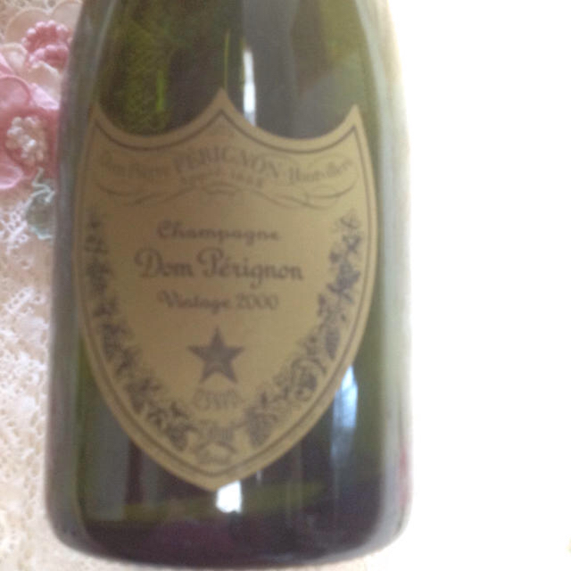Dom Pérignon(ドンペリニヨン)のドンペリ ビンテージ  2000  空容器 食品/飲料/酒の酒(シャンパン/スパークリングワイン)の商品写真