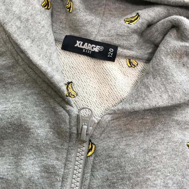 XLARGE(エクストララージ)のXLARGE バナナ パーカー 120 キッズ/ベビー/マタニティのキッズ服男の子用(90cm~)(ジャケット/上着)の商品写真