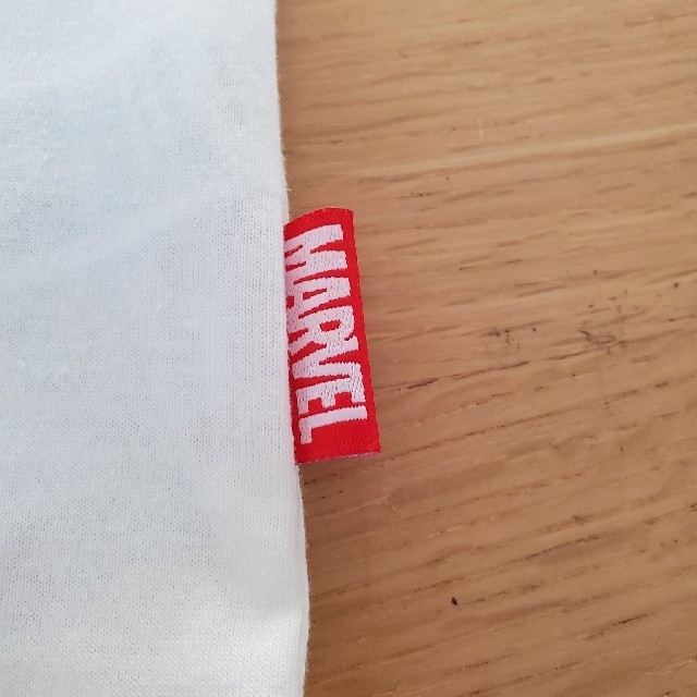 MARVEL(マーベル)のMARVELTシャツ　110 キッズ/ベビー/マタニティのキッズ服男の子用(90cm~)(Tシャツ/カットソー)の商品写真