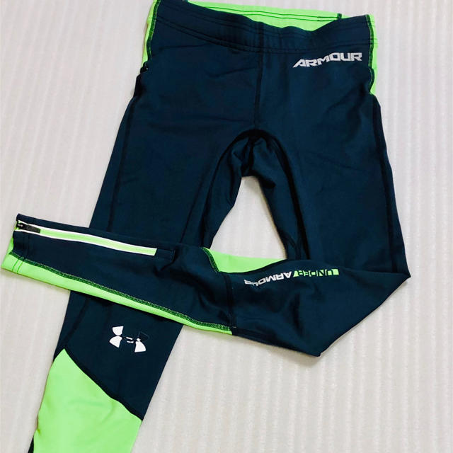 UNDER ARMOUR(アンダーアーマー)のアンダーアーマー　ランニング タイツスパッツ Ｍ ＭＲＮ1346 メンズのレッグウェア(レギンス/スパッツ)の商品写真