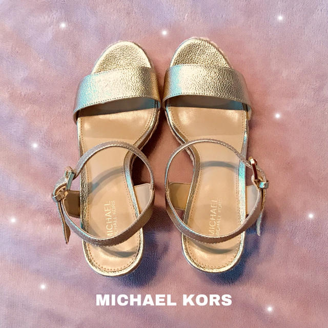 靴/シューズMICHAEL KORS WEDGE SOLE SANDALS