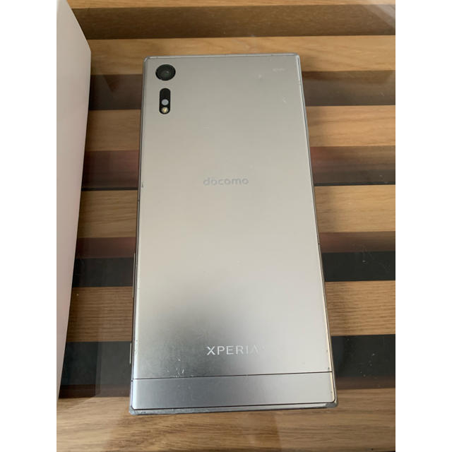 Xperia XZ Silver 32 GB docomo SO-01J 本体