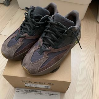 日本製 YEEZY BOOST 700 WAVE RUNNER “MAUVE” 27.0 | www.mosquitec.com.br