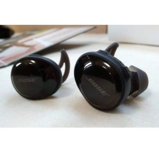 ボーズ(BOSE)のBose SoundSport Free wireless headphones(ヘッドフォン/イヤフォン)