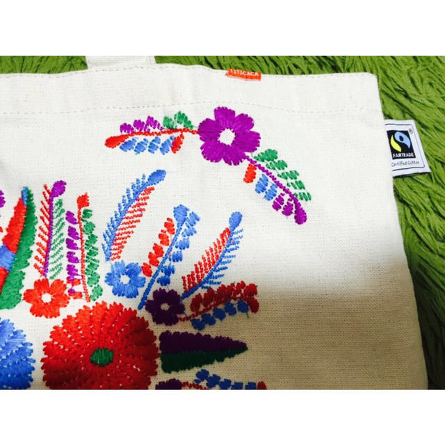 titicaca(チチカカ)のチチカカ＊刺繍トート レディースのバッグ(トートバッグ)の商品写真