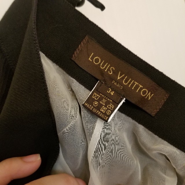 LOUIS VUITTON(ルイヴィトン)の"さ様専用"LOUIS VUITTON ロマンチックフレアスカート レディースのスカート(ひざ丈スカート)の商品写真