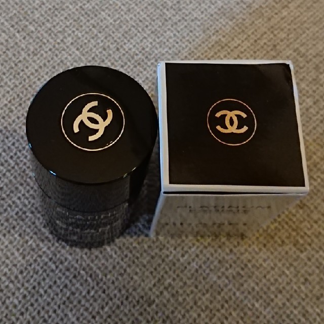 CHANEL(シャネル)のCHANEL シャネル エゴイスト プラチナム デオドラント スティック コスメ/美容のボディケア(制汗/デオドラント剤)の商品写真