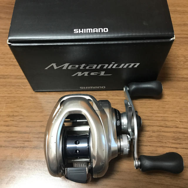 SHIMANO(シマノ)のメタニウム  MGL 右 スポーツ/アウトドアのフィッシング(リール)の商品写真