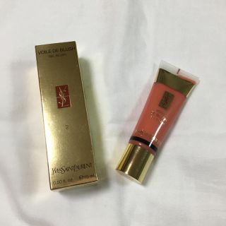 イヴサンローランボーテ(Yves Saint Laurent Beaute)のイブサンローラン グロス(リップグロス)