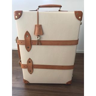 グローブトロッター(GLOBE-TROTTER)のグローブトロッター  21inch  美品！！(旅行用品)