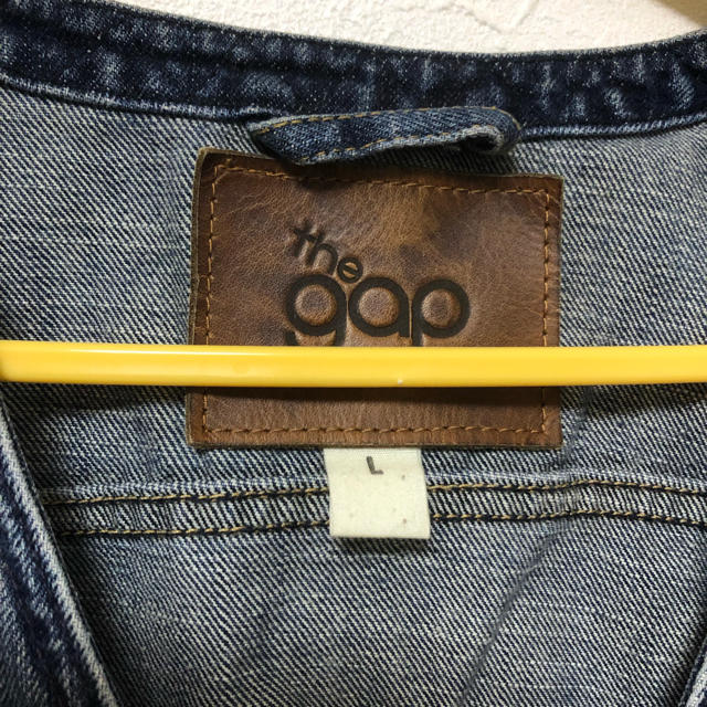 GAP(ギャップ)のデニムベスト  GAP メンズのトップス(ベスト)の商品写真