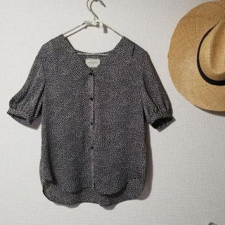 ユナイテッドアローズ(UNITED ARROWS)のUNITEDARROWS ドットプリントブラウス👗(シャツ/ブラウス(半袖/袖なし))