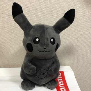 ポケモン(ポケモン)のポケモン ブラック ピカチュウ ぬいぐるみ 黒 50cm(ぬいぐるみ)