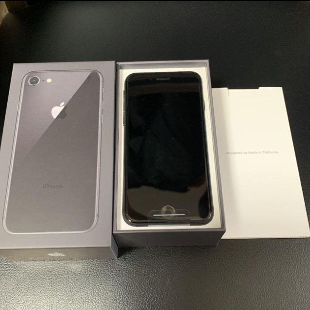 iPhone(アイフォーン)のiPhone8 64GB 新品 未開封

SIMロック解除済み
 スマホ/家電/カメラのスマートフォン/携帯電話(スマートフォン本体)の商品写真