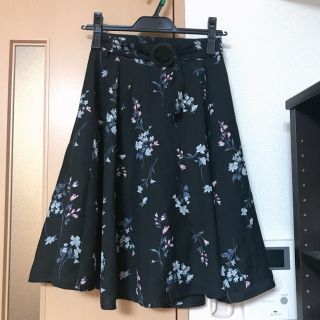 ミッシュマッシュ(MISCH MASCH)の花柄サッシュベルト付スカート♡黒(ひざ丈スカート)