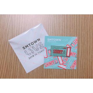 シャイニー(SHINee)のSHINee SMTown ランダムピンバッチ(アイドルグッズ)