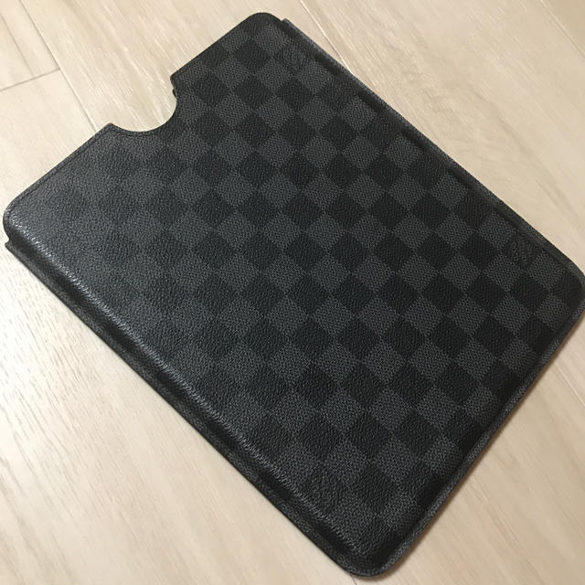 iPadケース  LOUIS VUITTON ルイヴィトンiPadケース