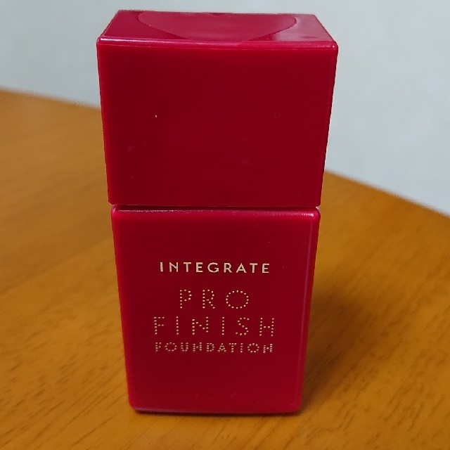 INTEGRATE(インテグレート)のインテグレート プロフィニッシュリキッド コスメ/美容のベースメイク/化粧品(化粧下地)の商品写真