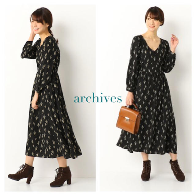 archives(アルシーヴ)のarchives 花柄シャーリング長袖ワンピース レディースのワンピース(ロングワンピース/マキシワンピース)の商品写真