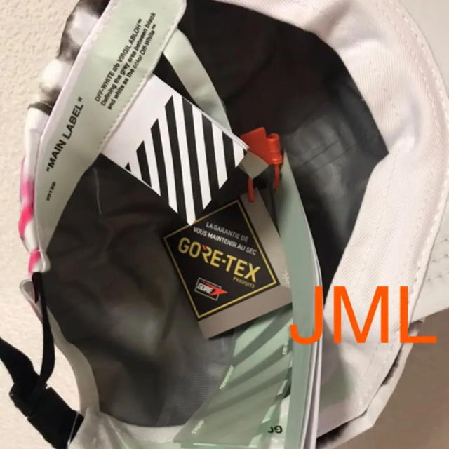 OFF-WHITE(オフホワイト)のOFF-WHITE GORETEX TECH 5 PANEL CAP メンズの帽子(キャップ)の商品写真