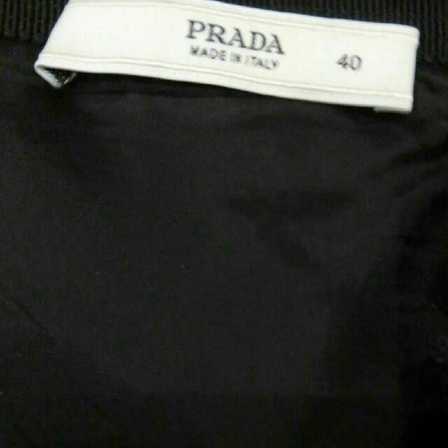 PRADA(プラダ)の週末セール⭐美品☆プラダのスカート40 レディースのスカート(ひざ丈スカート)の商品写真