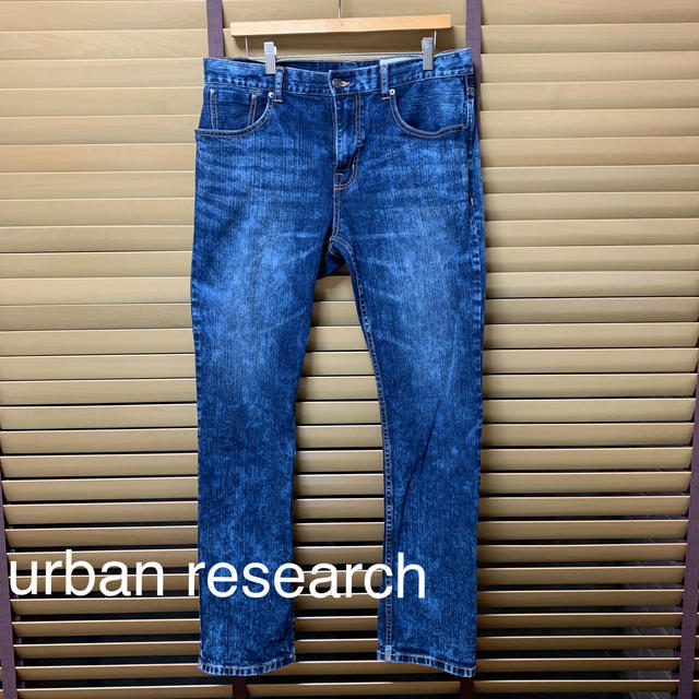 URBAN RESEARCH(アーバンリサーチ)のアーバンリサーチ ケミカルウォッシュ テーパードデニム 美品 40 メンズのパンツ(デニム/ジーンズ)の商品写真