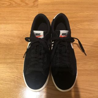 ナイキ(NIKE)のNIKE ナイキ スニーカー スエード ブラック 25センチ(スニーカー)