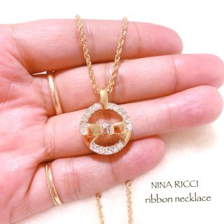 ニナリッチ(NINA RICCI)の【NINA RICCI】リボンラウンドネックレス 美品 VINTAGE レトロ(ネックレス)