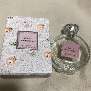 ジルバイジルスチュアート(JILL by JILLSTUART)のジルスチュアート JILLSTUART 香水 箱つき(香水(女性用))