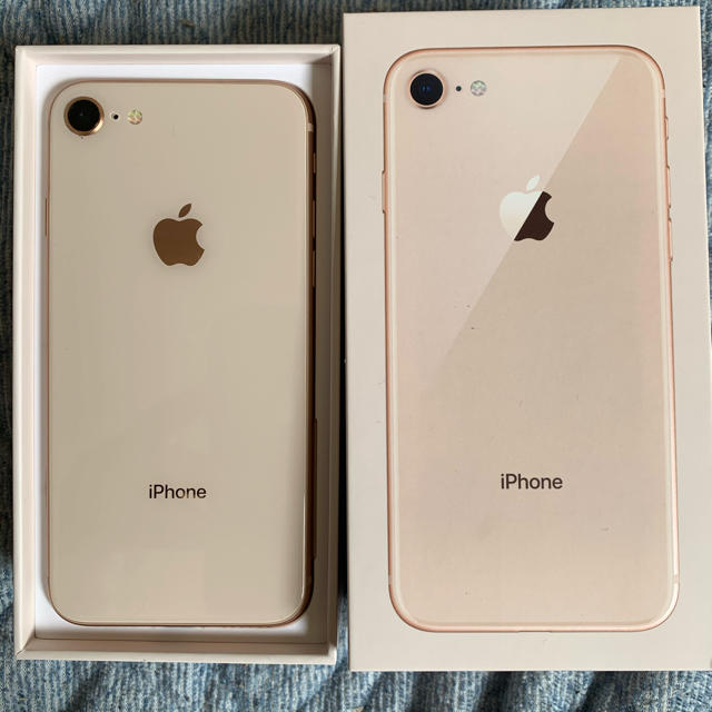 超美品　iPhone8 ゴールド　SIMフリー