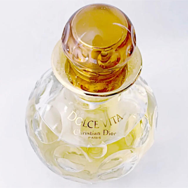 Christian Dior(クリスチャンディオール)の⭐︎残量多品⭐︎ クリスチャンディオール ドルチェヴィータ EDT SP50ml コスメ/美容の香水(香水(女性用))の商品写真