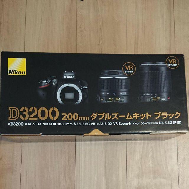 スマホ/家電/カメラ[カメラカバー付] Nikon D3200 一眼レフカメラ ダブルズームキット