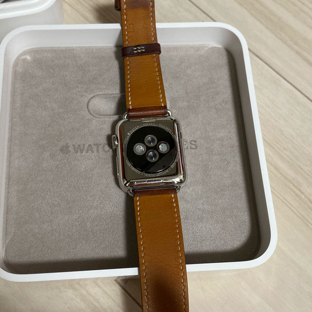 Apple Watch(アップルウォッチ)のApple Watch HERMES エルメス　アップルウォッチ　第二世代 レディースのファッション小物(腕時計)の商品写真