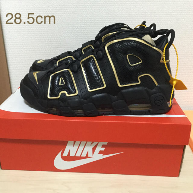 NIKE(ナイキ)のNIKE AIR MORE UPTEMPO 96 QS メンズの靴/シューズ(スニーカー)の商品写真