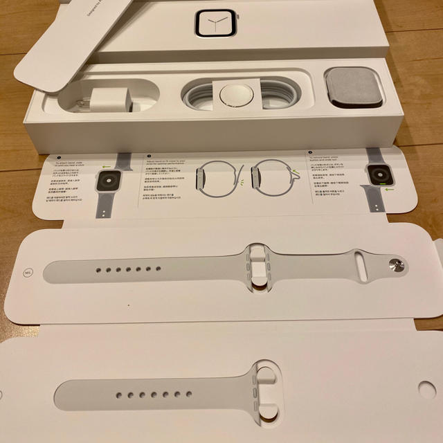 Apple(アップル)のApple Watch series4 セルラー ステンレス 44mm スマホ/家電/カメラのスマホ/家電/カメラ その他(その他)の商品写真